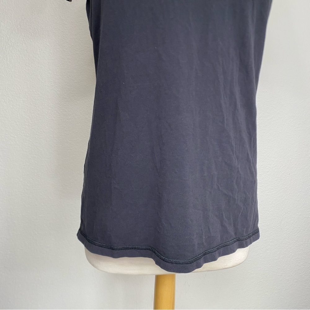 Lululemon Women's Black Crew Soft Stretch T-Shirt Size 8 Workout Athleisure Gym - Picture 9 of 15